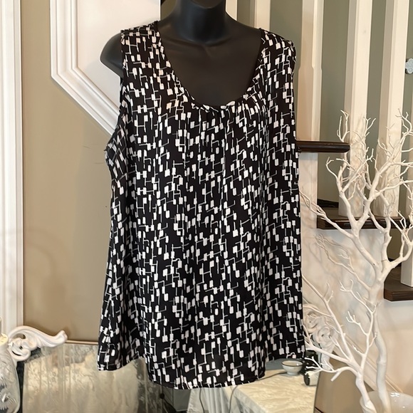 George Plus 2X Fabulous Tank Top Loose & Flattering - Picture 8 of 8